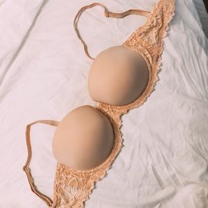 Victoria’s Secret PINK push-up strapless bra